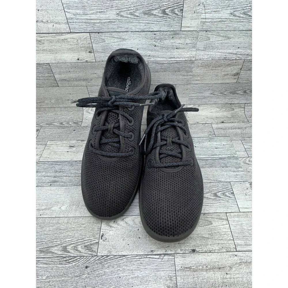Allbirds Tree Runners Men Sz 10 Charcoal Grey Eucalyptus Fiber Sneakers TR M10